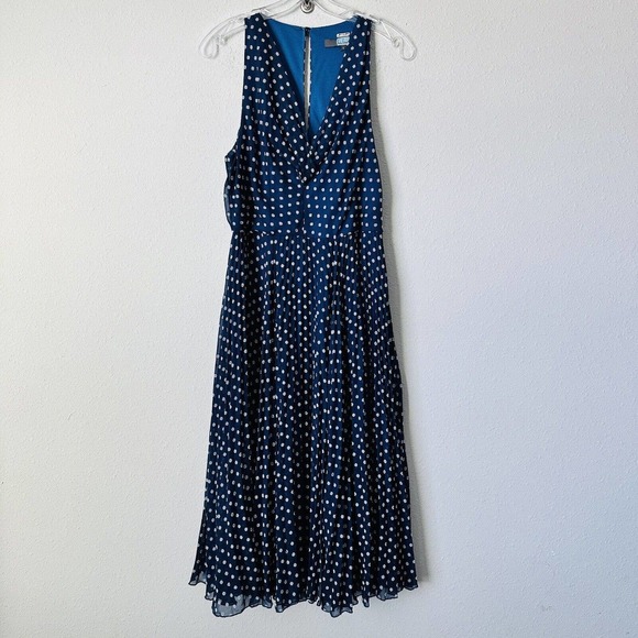 Eva Franco Dresses & Skirts - Eva Franko Blue W/ White Embroidered Flower Pleated Midi Dress